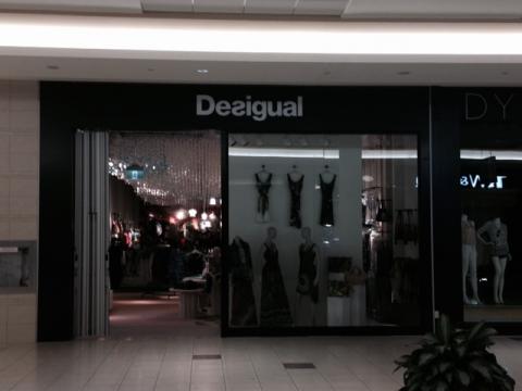 Desigual, Bayshore, Steric Design & General Contracting